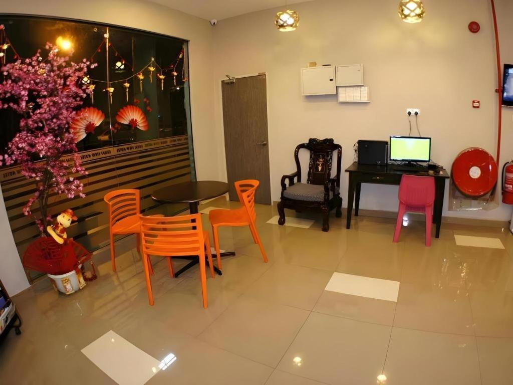 Cukai View Hotel Chukai Екстер'єр фото
